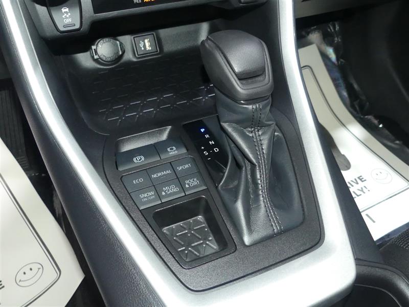 2024 Toyota RAV4 LE AWD