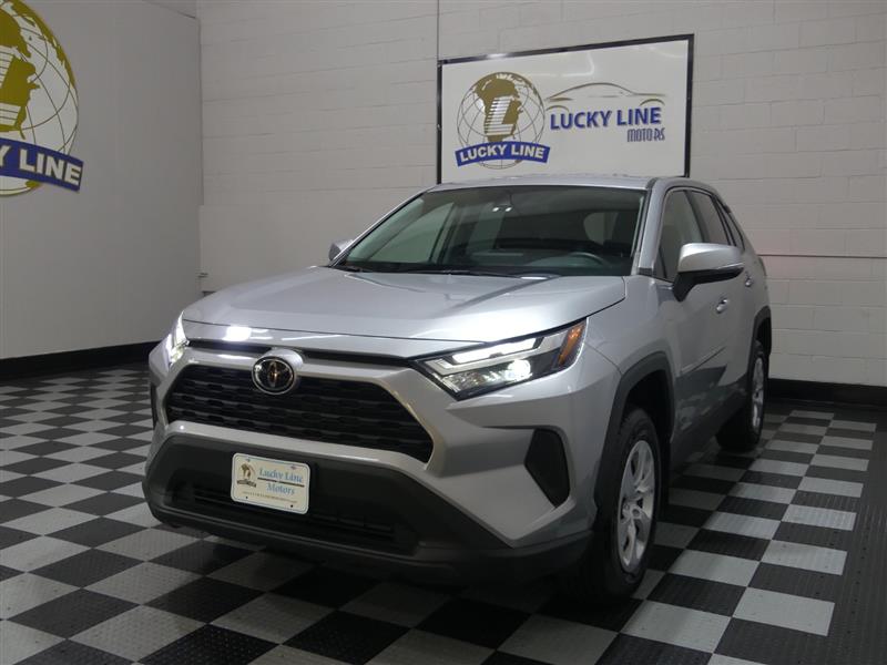 2024 Toyota RAV4 LE AWD