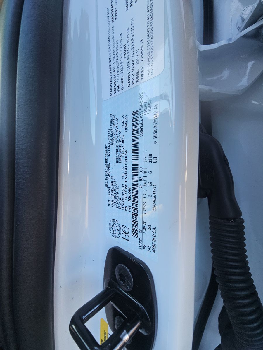 2024 Ford F-150 XLT AWD