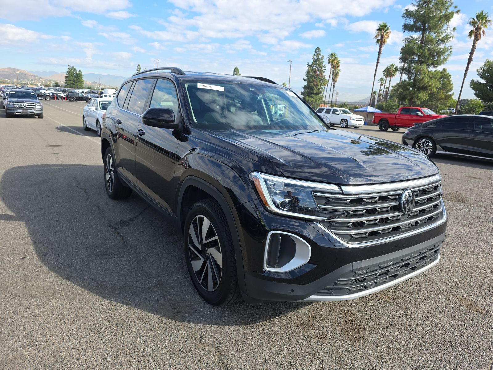 2024 Volkswagen Atlas 2.0T SE AWD