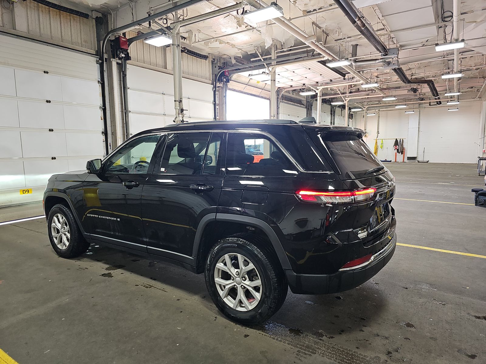 2023 Jeep Grand Cherokee Limited AWD