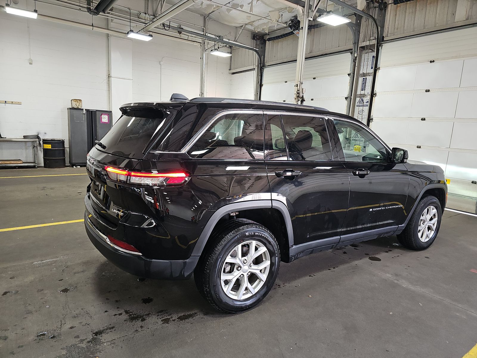 2023 Jeep Grand Cherokee Limited AWD