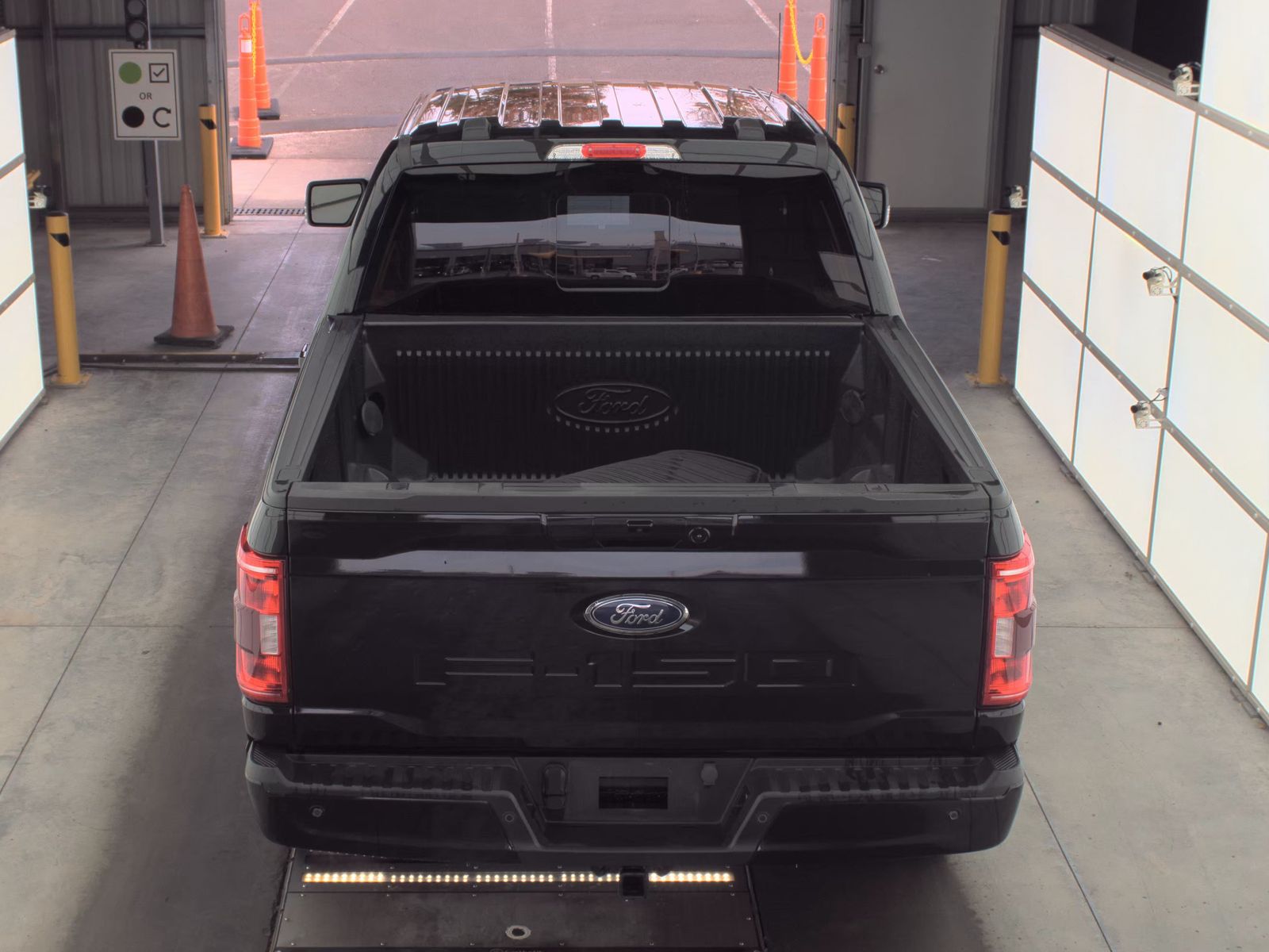 2023 Ford F-150 Hybrid XLT AWD