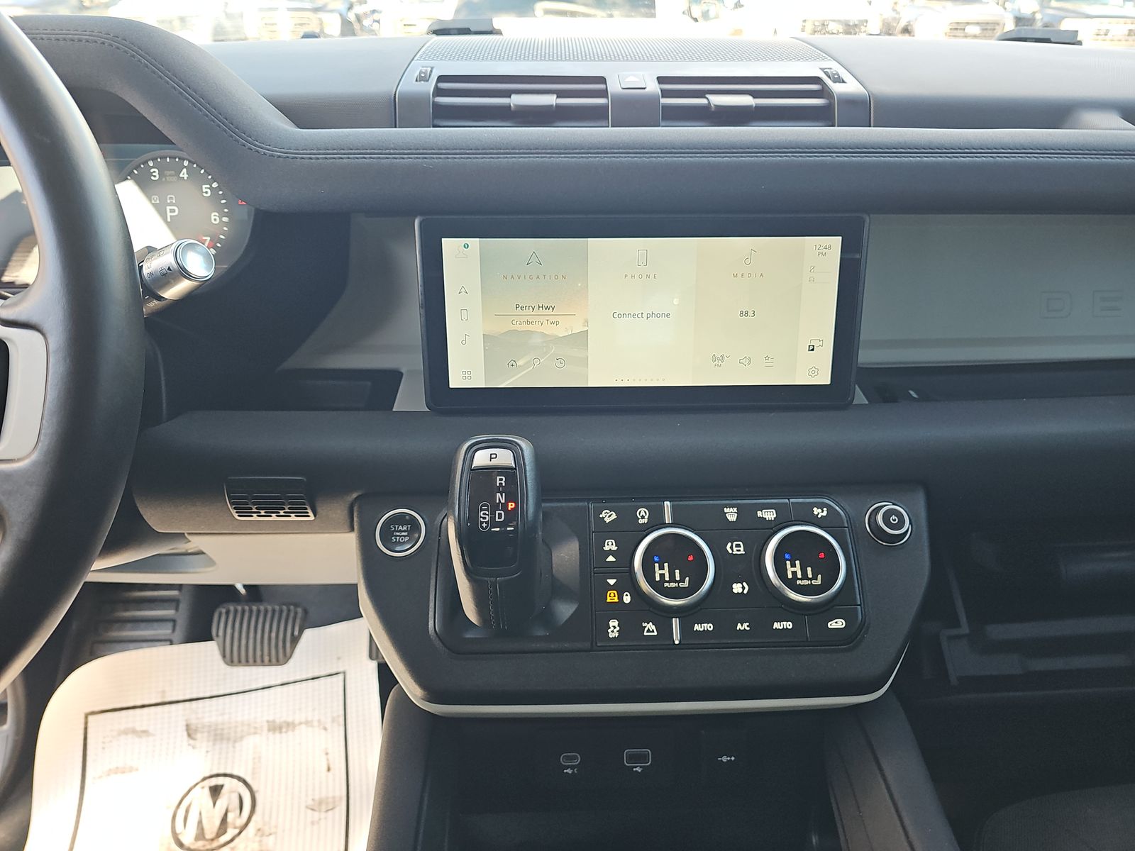 2020 Land Rover Defender 110 First Edition AWD