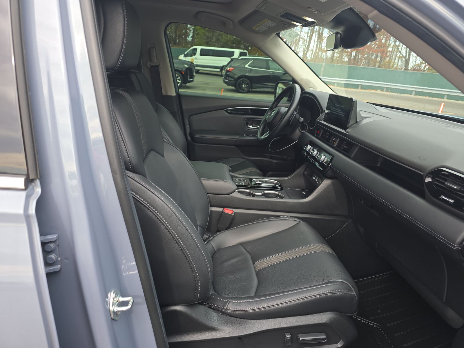 2024 Honda Pilot Touring FWD