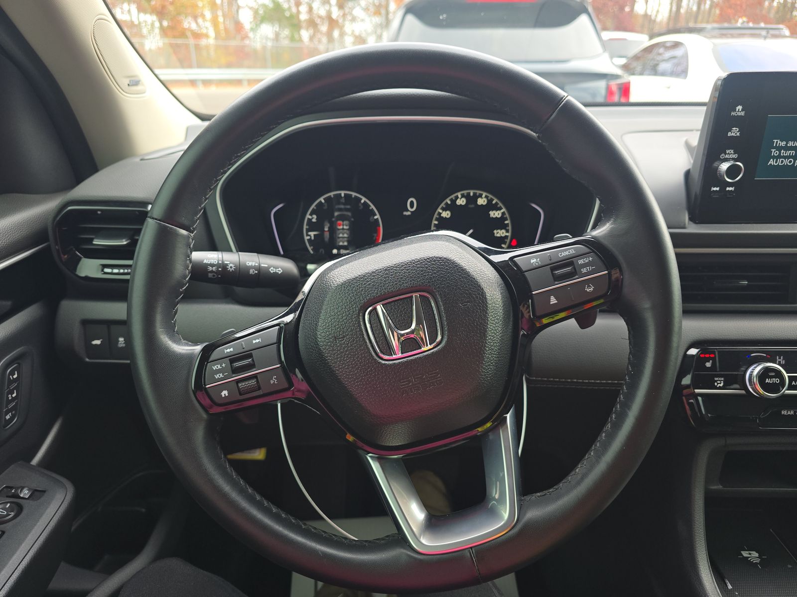 2024 Honda Pilot Touring FWD