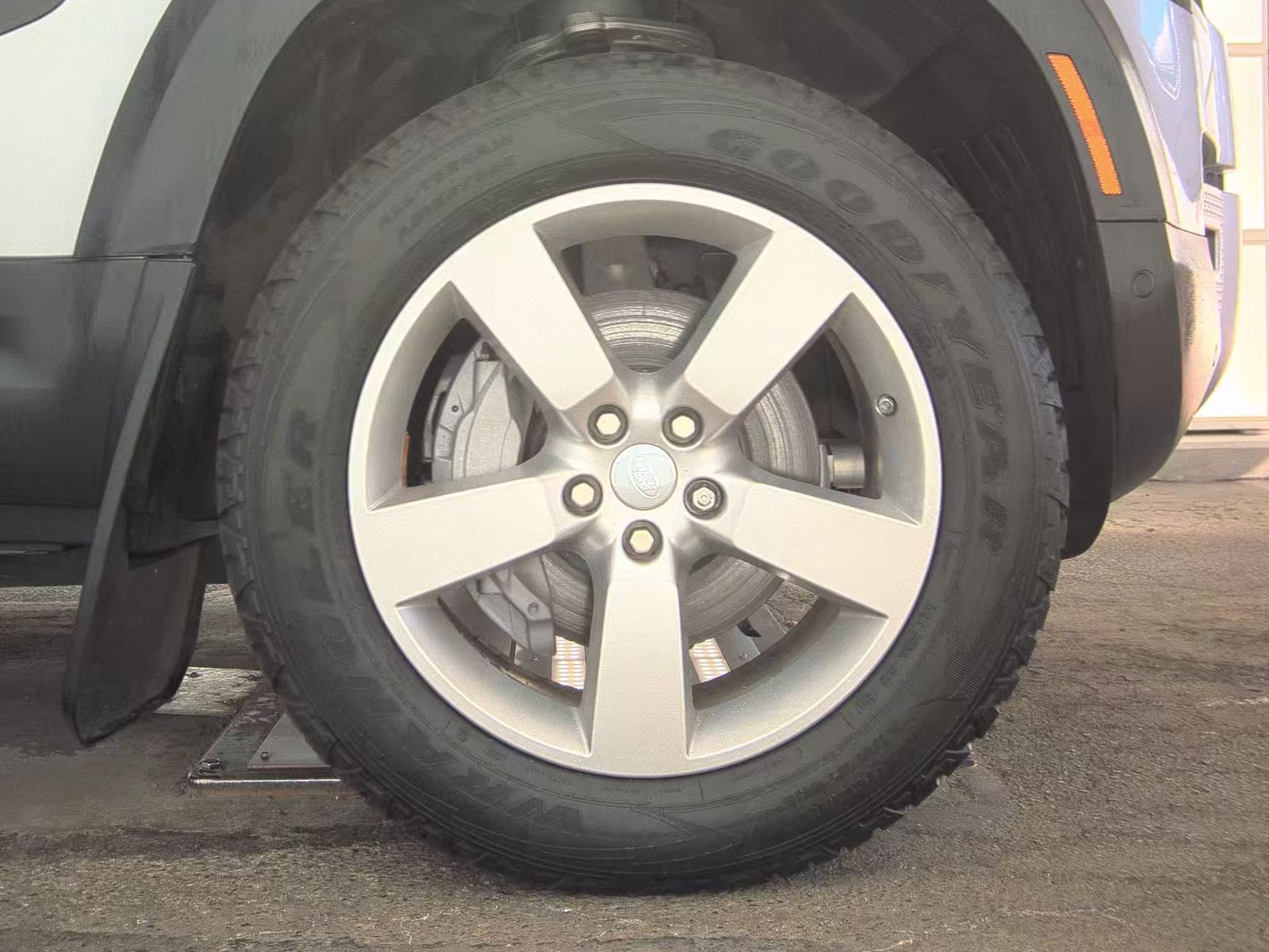 2020 Land Rover Defender 110 First Edition AWD