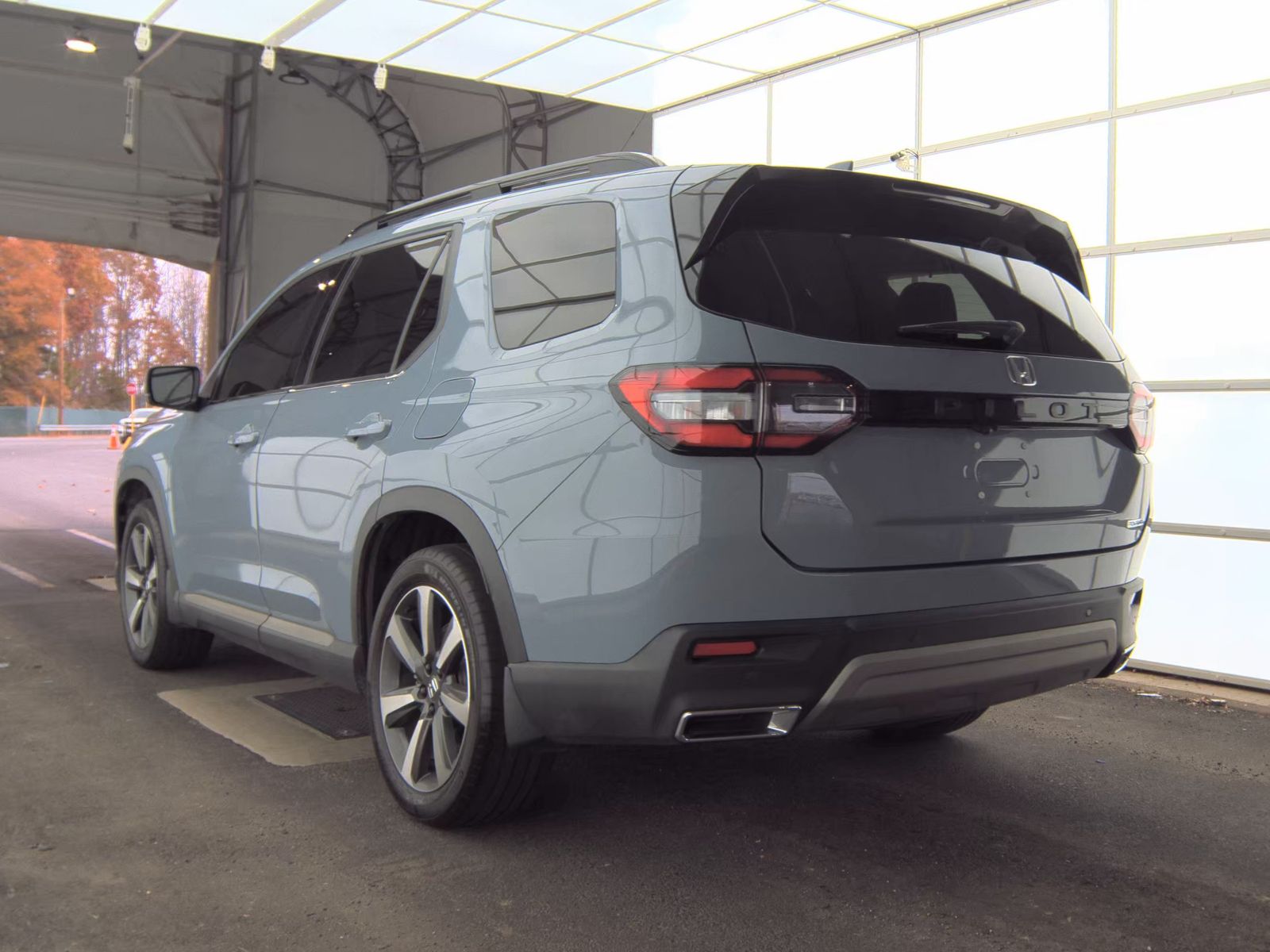 2024 Honda Pilot Touring FWD