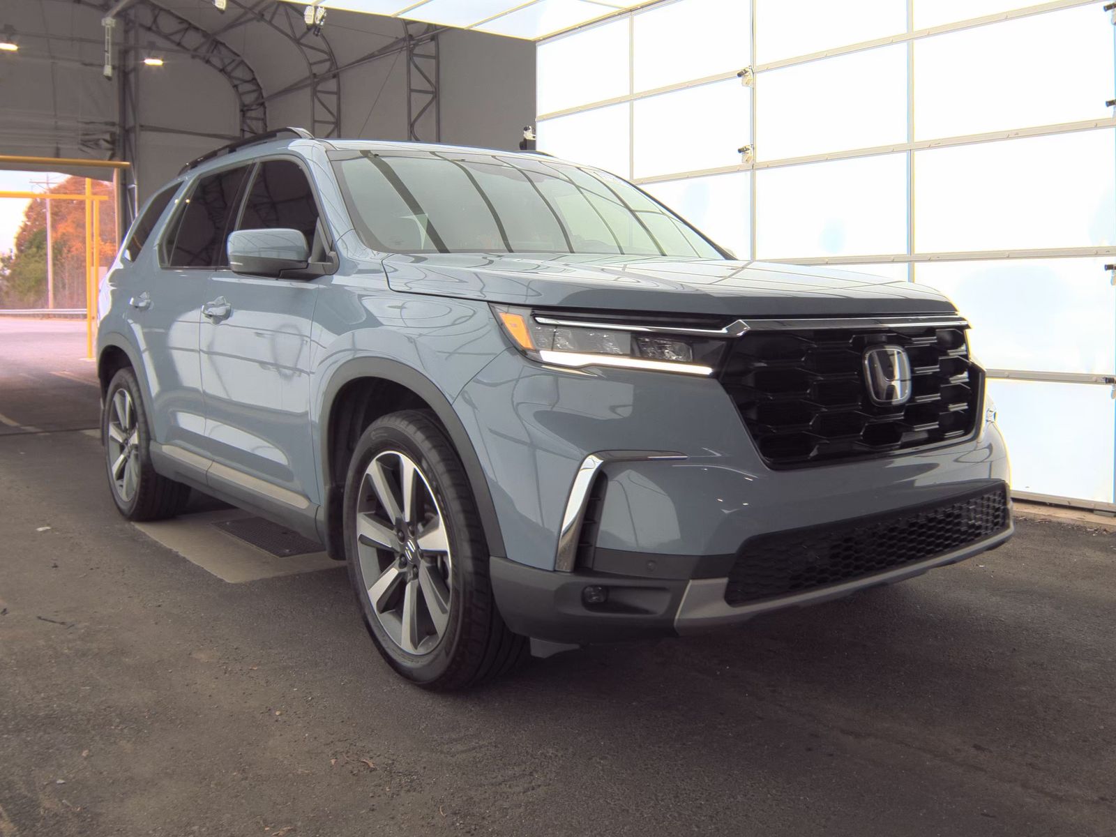2024 Honda Pilot Touring FWD