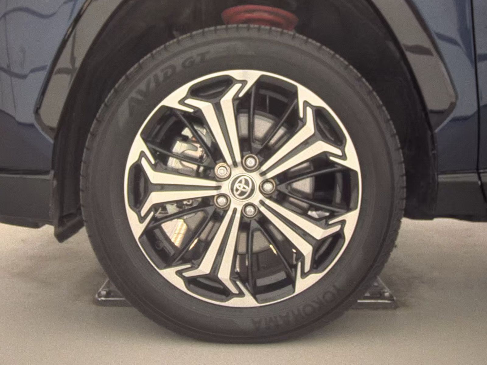 2025 Toyota RAV4 Plug-In Hybrid XSE AWD