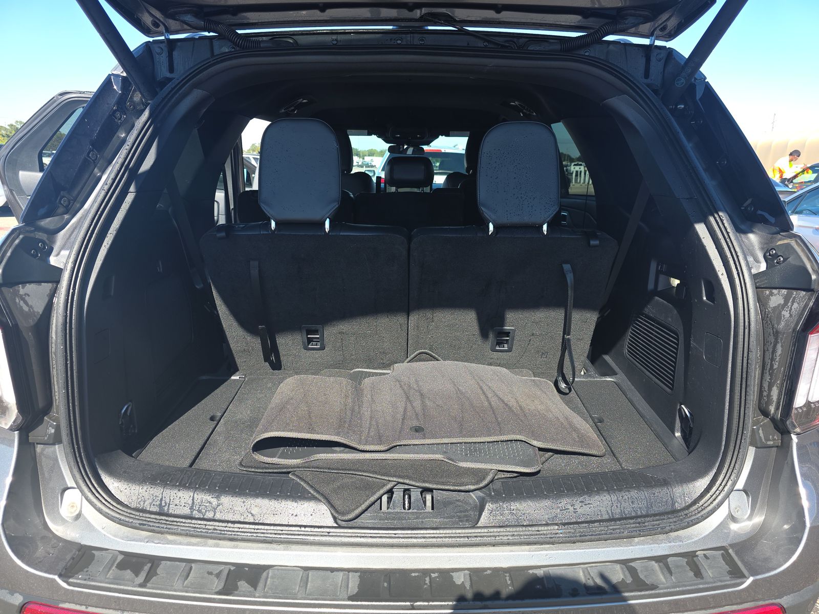 2025 Ford Explorer ST-Line AWD