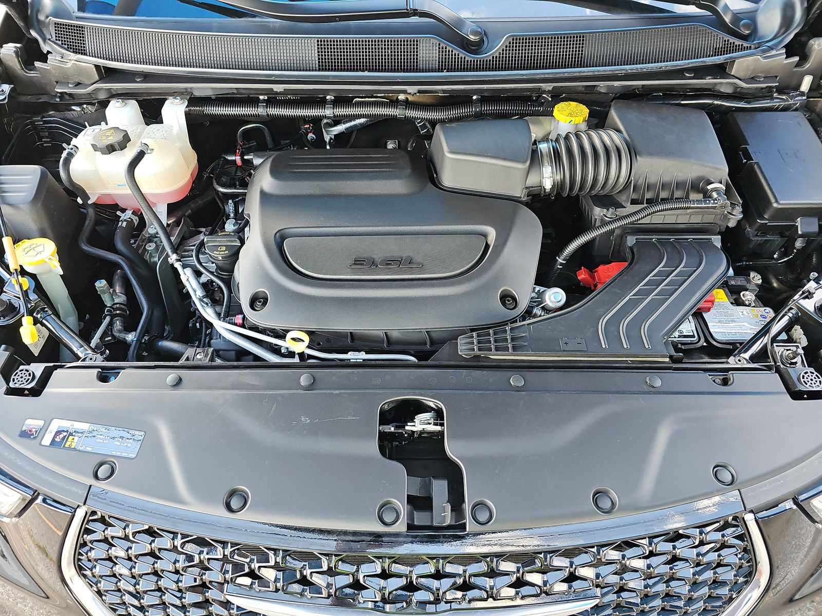 2025 Chrysler Pacifica Select FWD