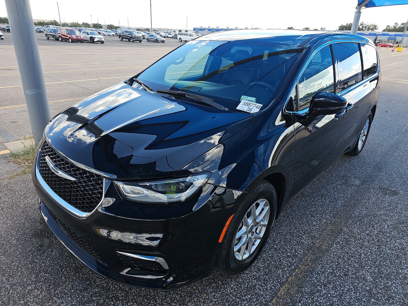 2025 Chrysler Pacifica Select FWD