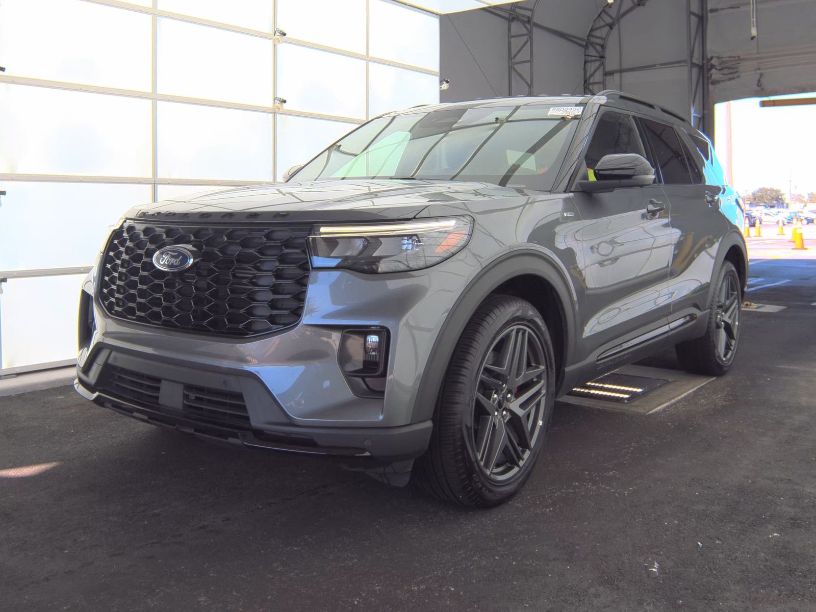 2025 Ford Explorer ST-Line AWD