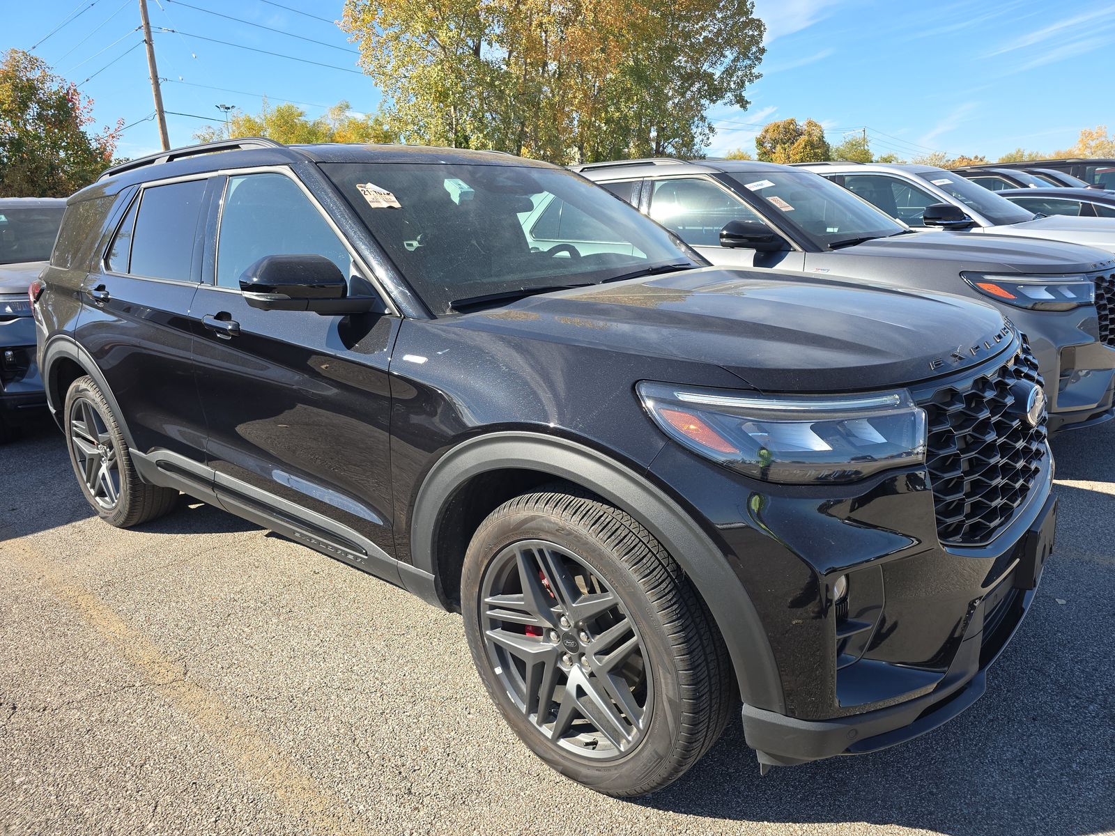 2025 Ford Explorer ST-Line AWD