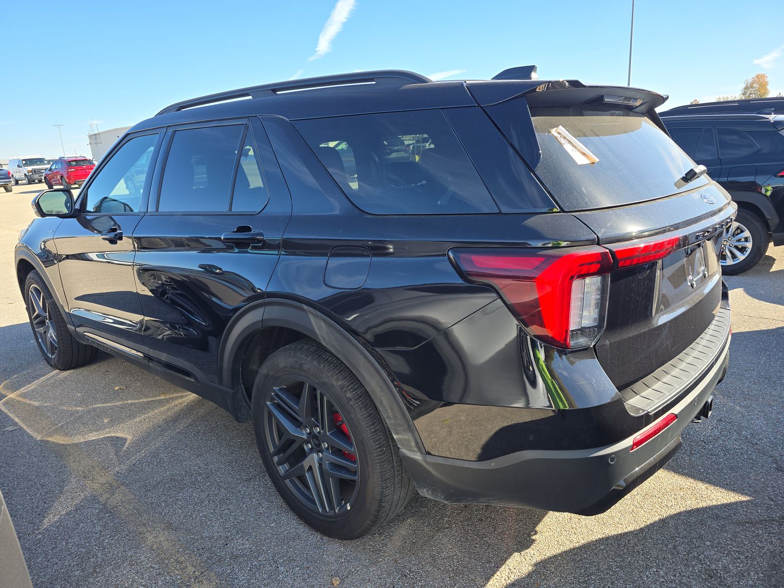 2025 Ford Explorer ST-Line AWD