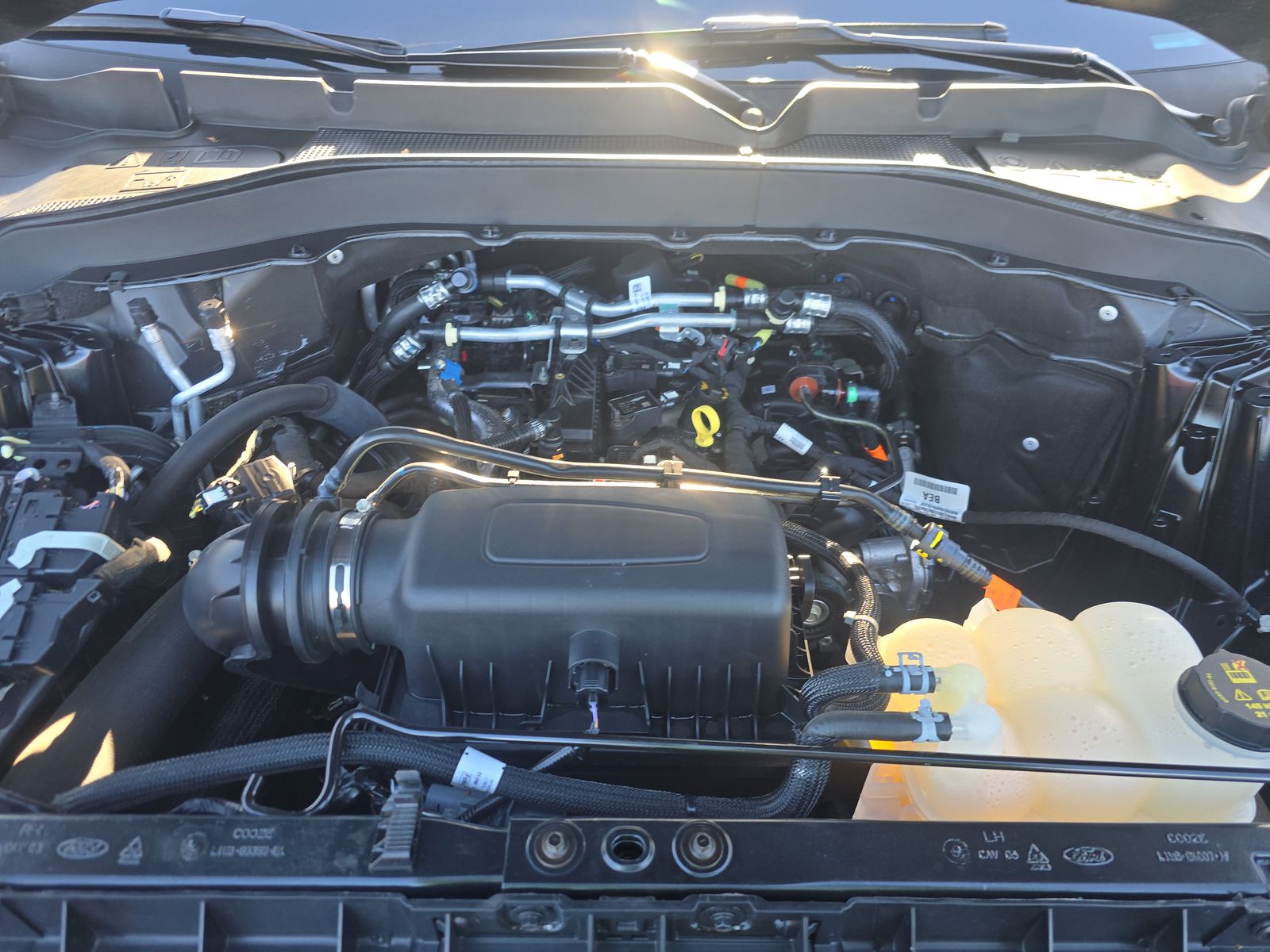 2023 Ford Explorer XLT AWD