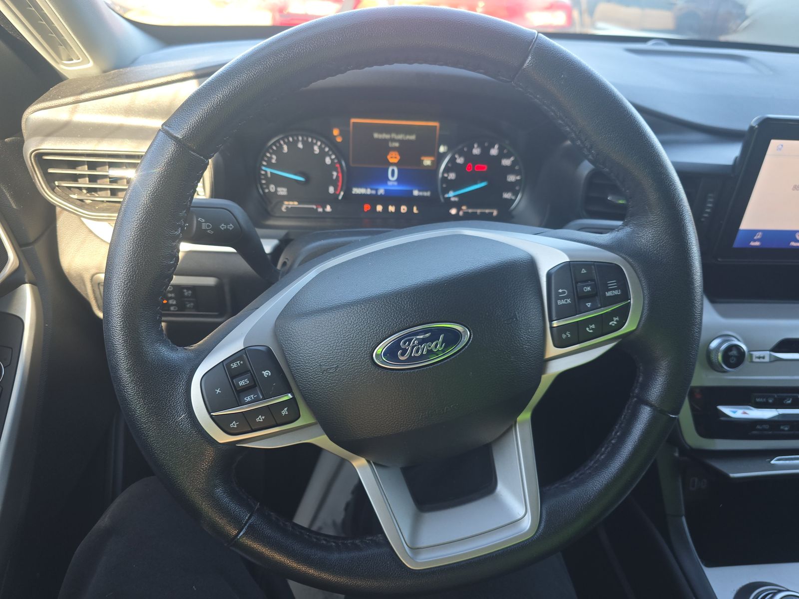 2023 Ford Explorer XLT AWD