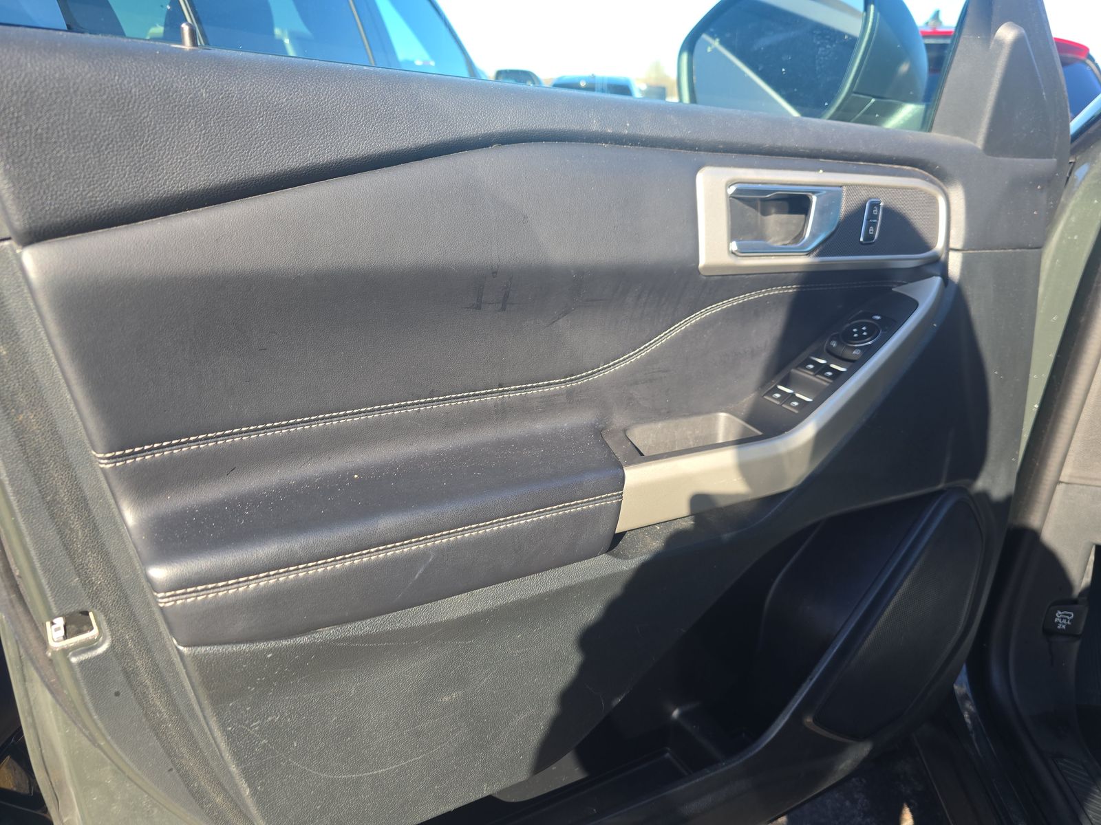 2023 Ford Explorer XLT AWD