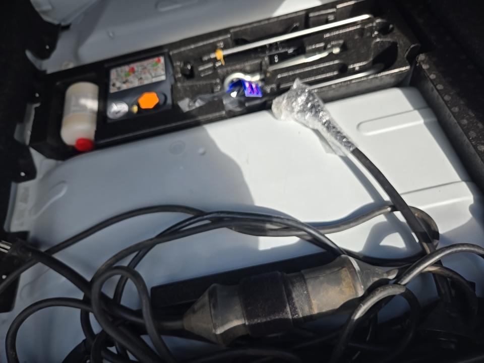 2022 Volvo S60 Recharge T8 R-Design Expression AWD