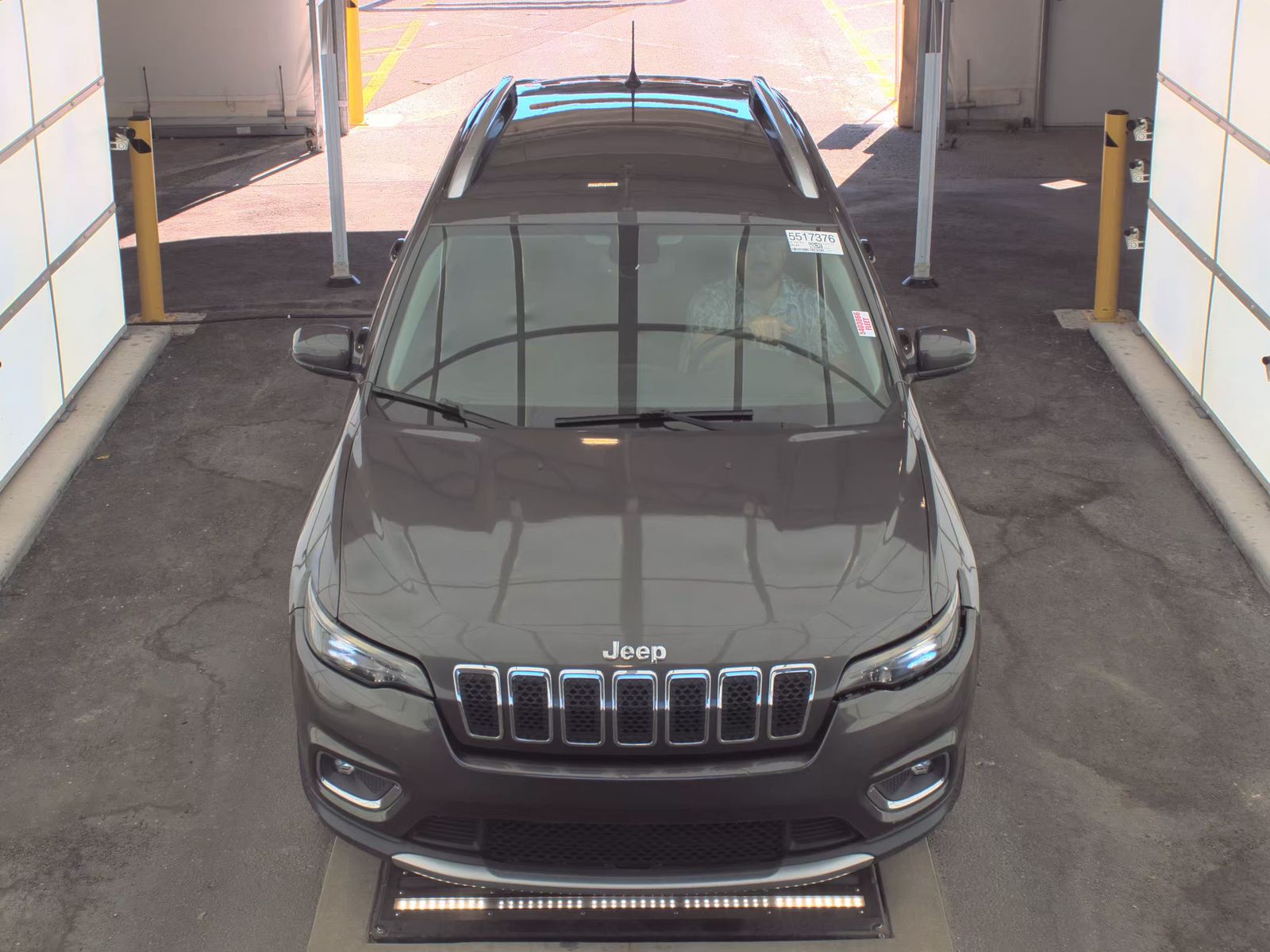 2019 Jeep Cherokee Limited FWD