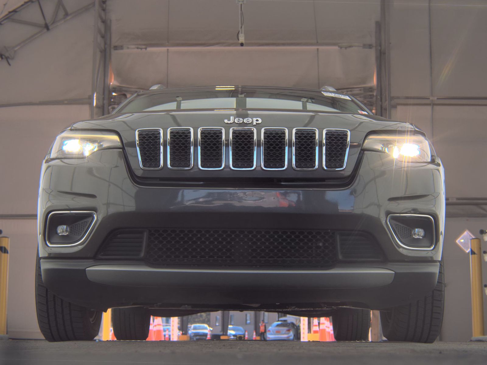 2019 Jeep Cherokee Limited FWD