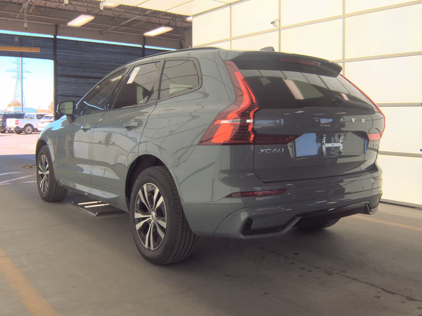 2024 Volvo XC60 B5 Core AWD