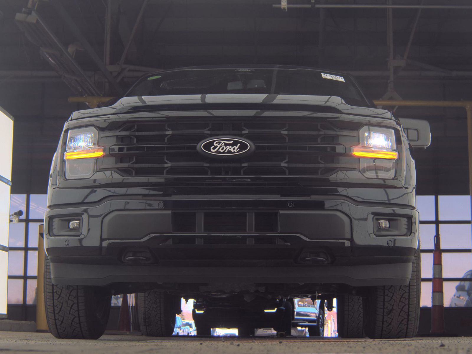 2025 Ford F-150 Hybrid XLT AWD