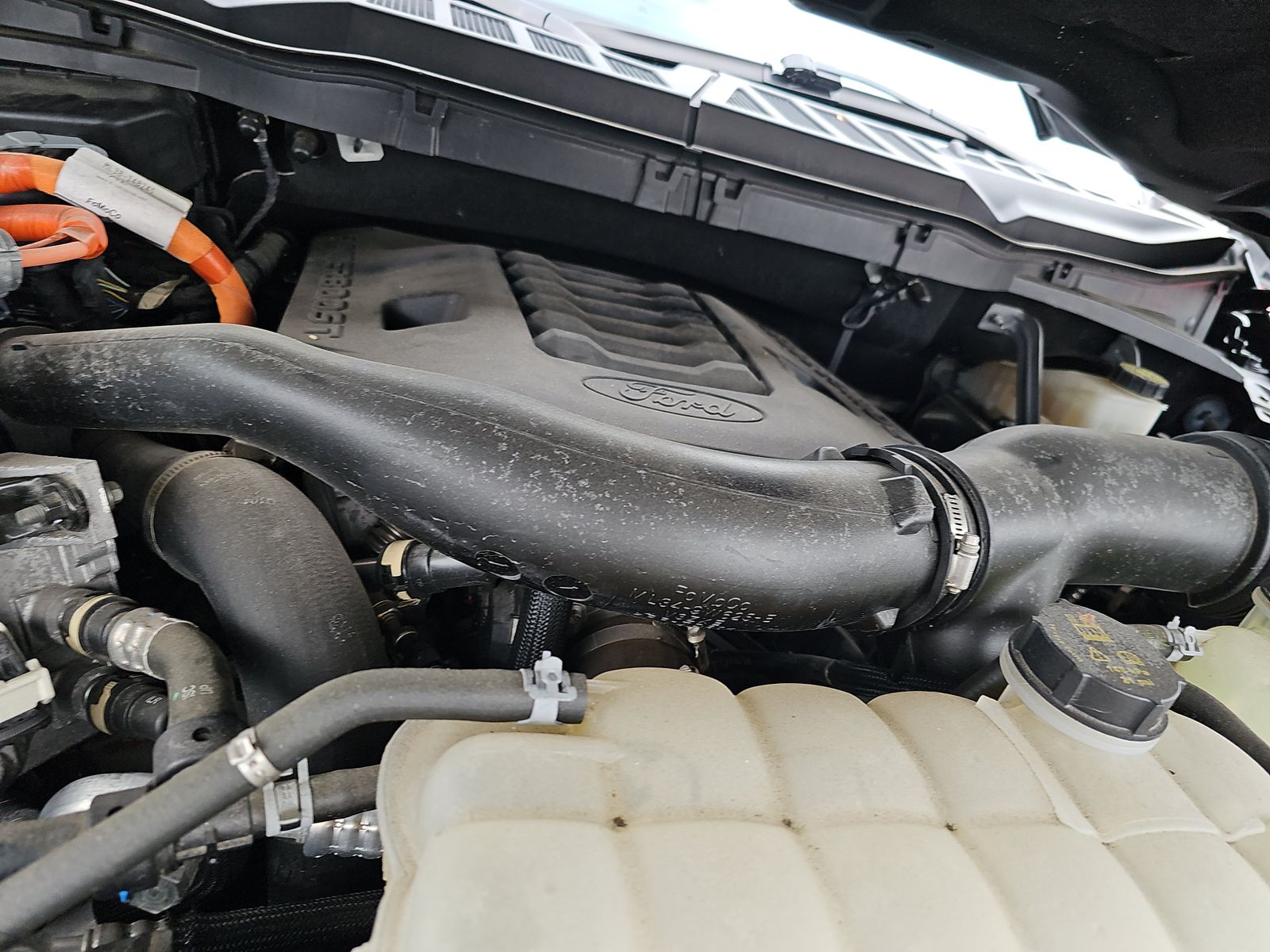 2022 Ford F-150 Hybrid Lariat AWD