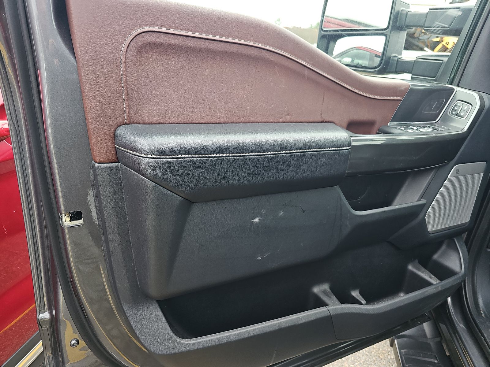 2022 Ford F-150 Hybrid Lariat AWD