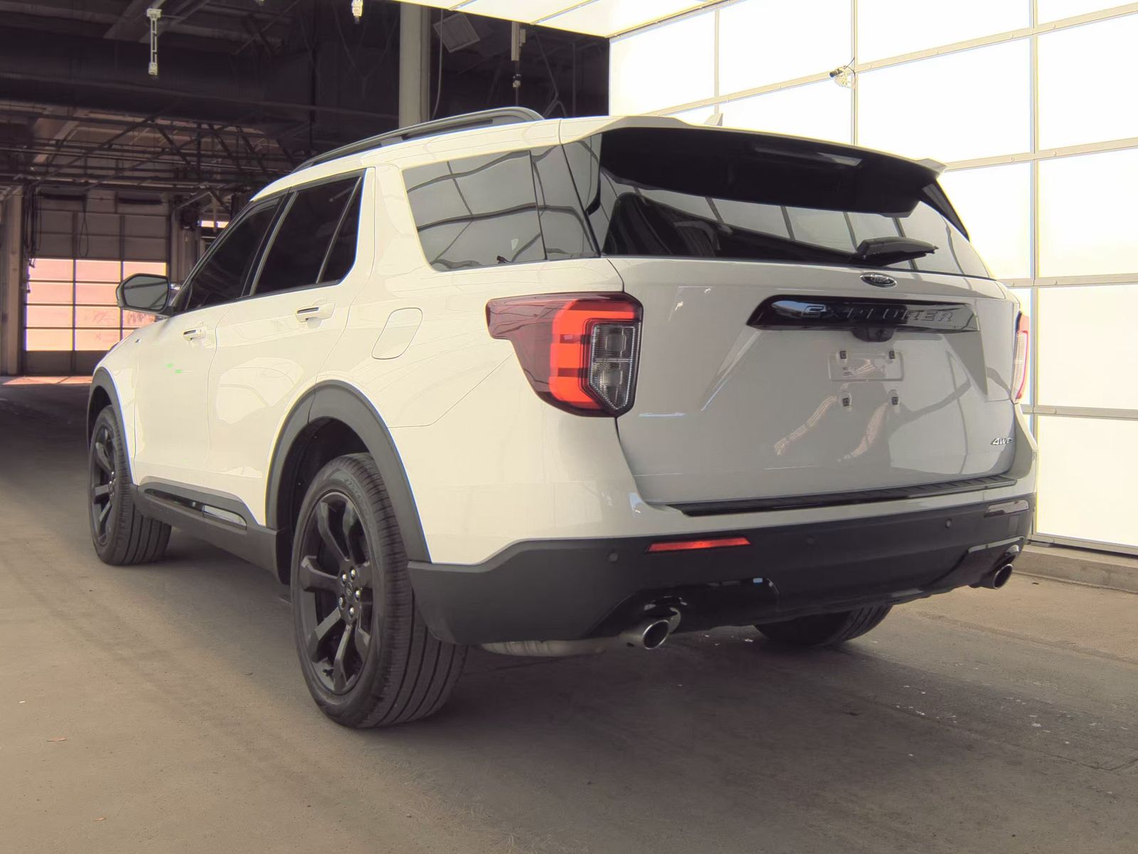 2023 Ford Explorer ST-Line AWD