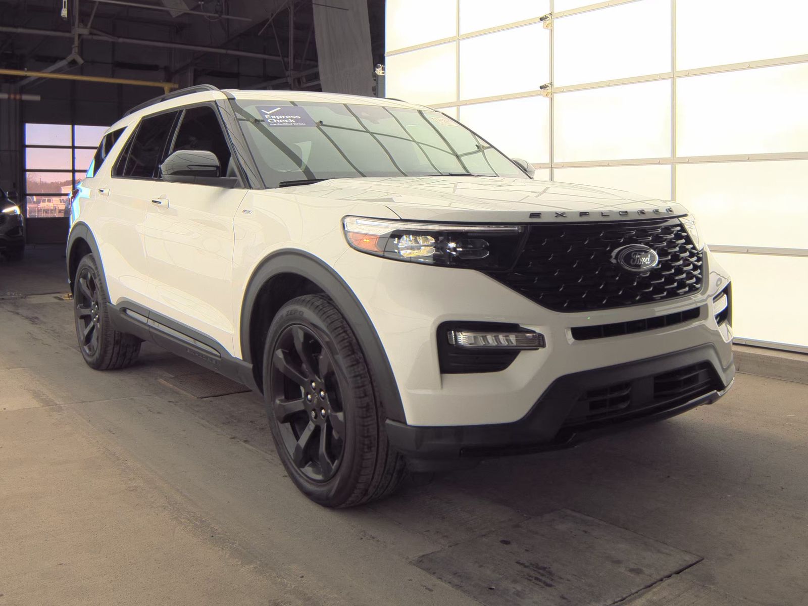 2023 Ford Explorer ST-Line AWD