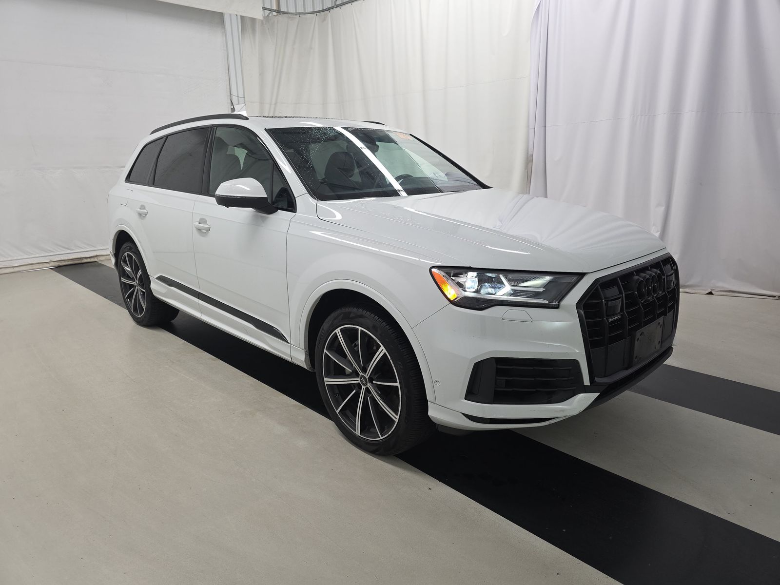 2022 Audi Q7 Premium Plus AWD