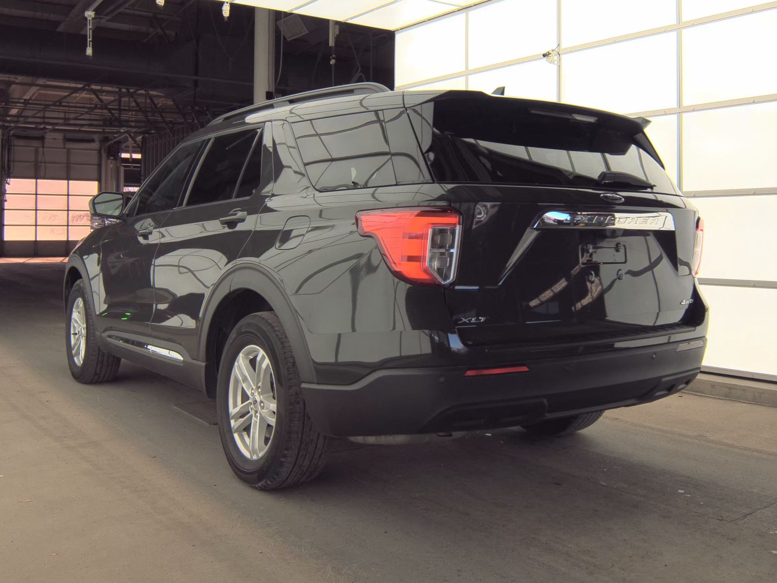 2023 Ford Explorer XLT AWD