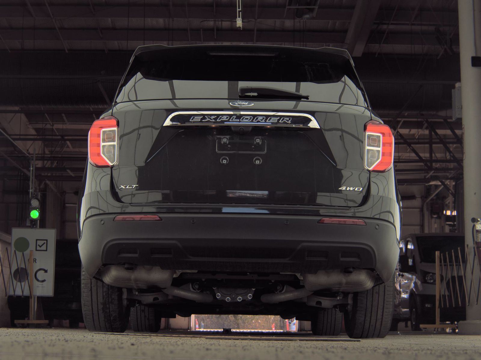 2023 Ford Explorer XLT AWD