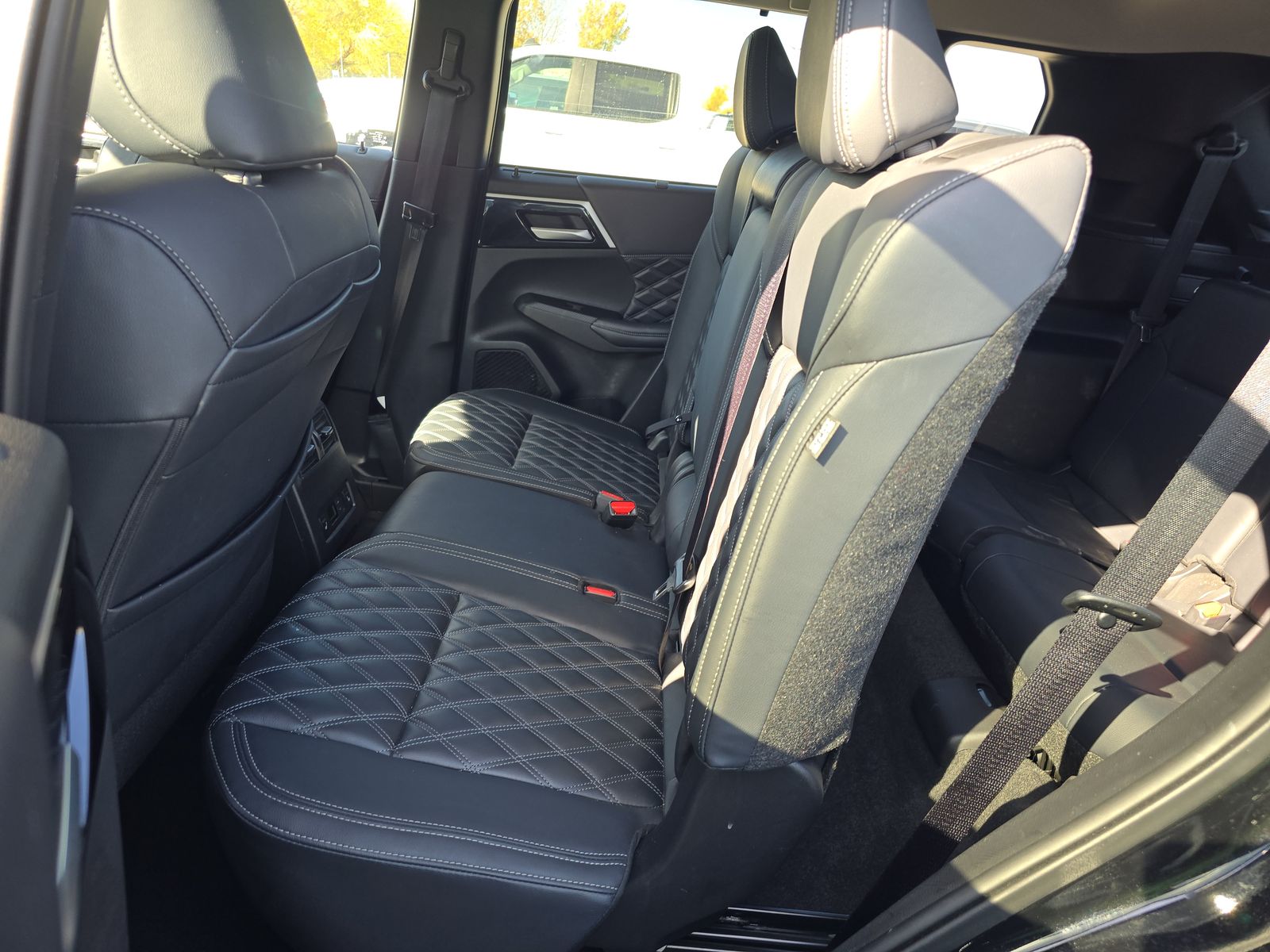 2024 Mitsubishi Outlander SEL AWD