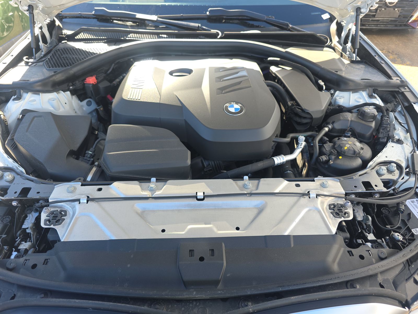 2025 BMW 3 Series 330i xDrive AWD