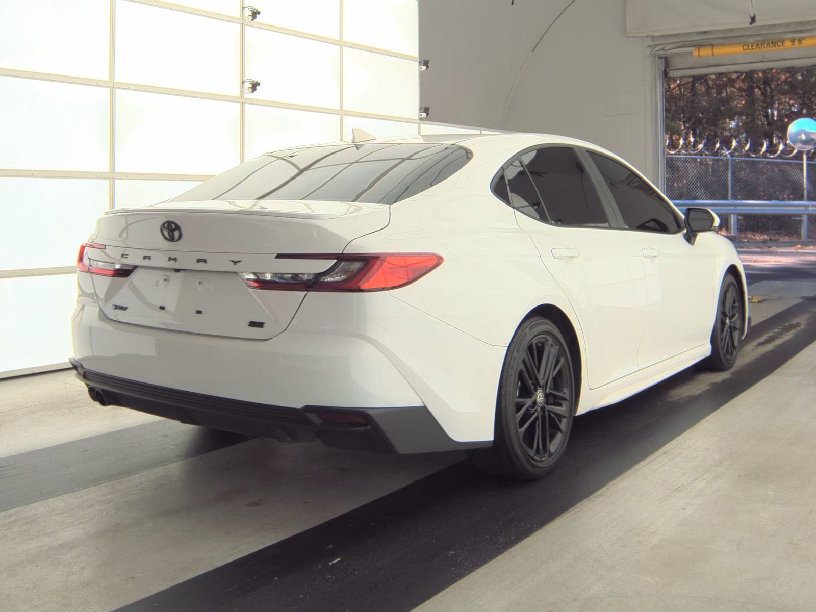 2025 Toyota Camry SE FWD