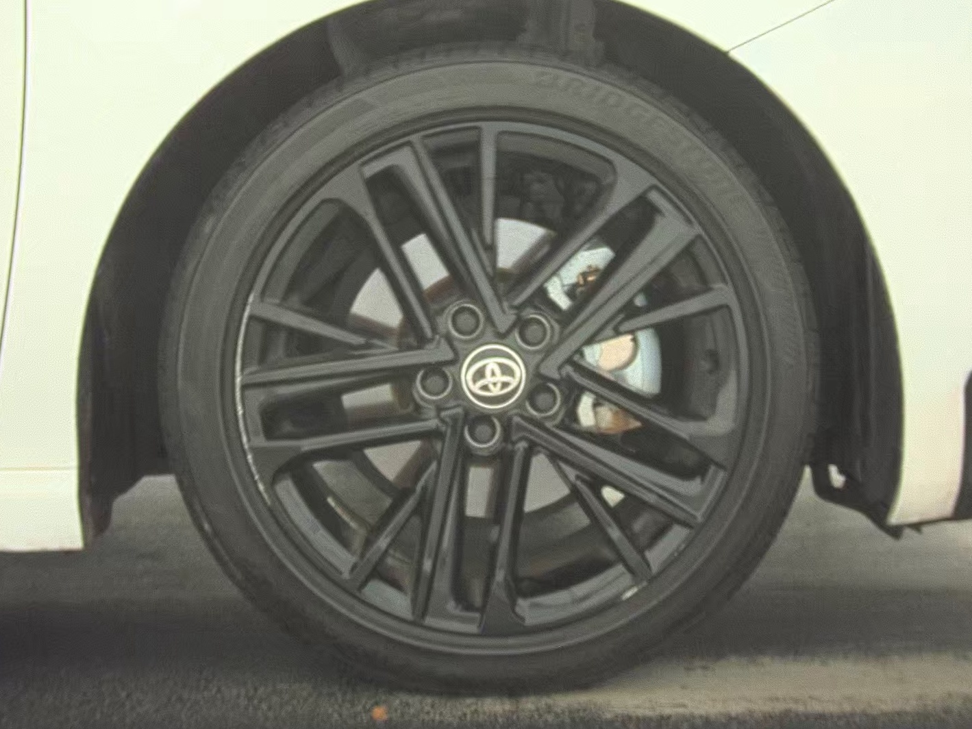 2025 Toyota Camry SE FWD