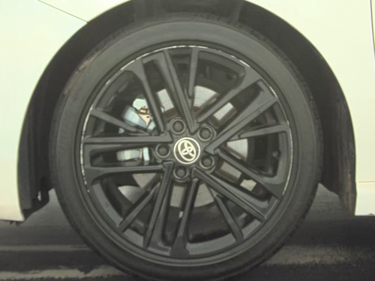 2025 Toyota Camry SE FWD