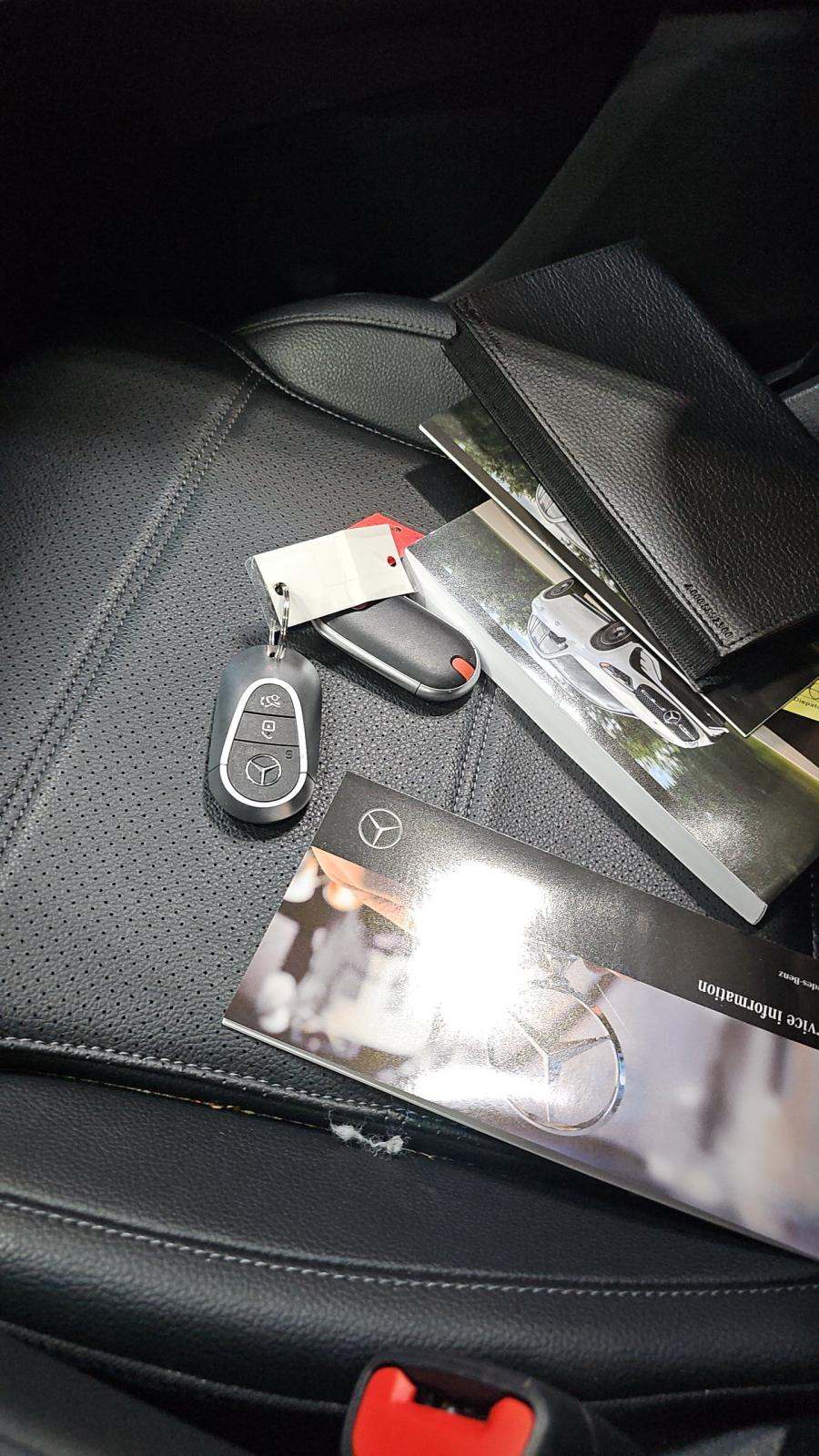 2023 Mercedes-Benz GLC GLC 300 AWD