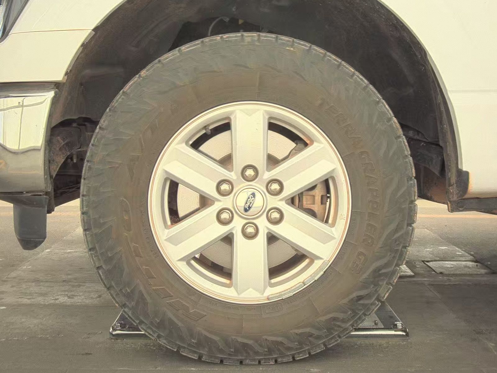 2023 Ford F-150 XL AWD