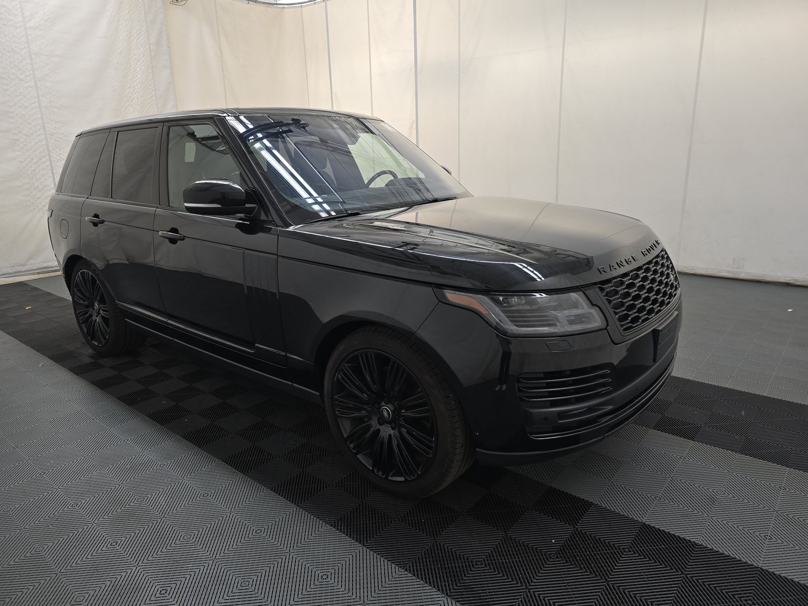 2022 Land Rover Range Rover P525 Westminster AWD