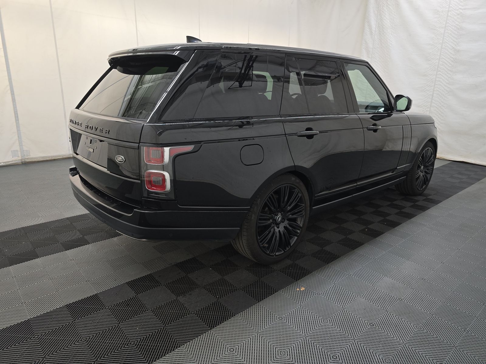 2022 Land Rover Range Rover P525 Westminster AWD