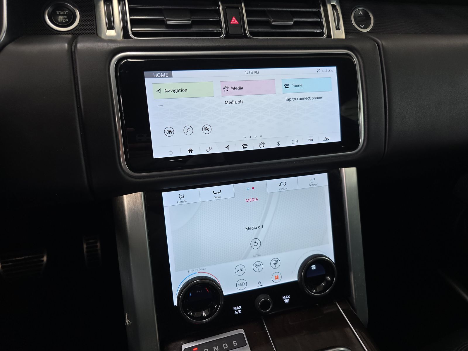 2022 Land Rover Range Rover P525 Westminster AWD