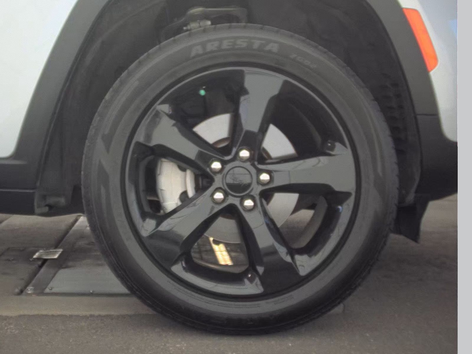 2023 Jeep Grand Cherokee Limited RWD