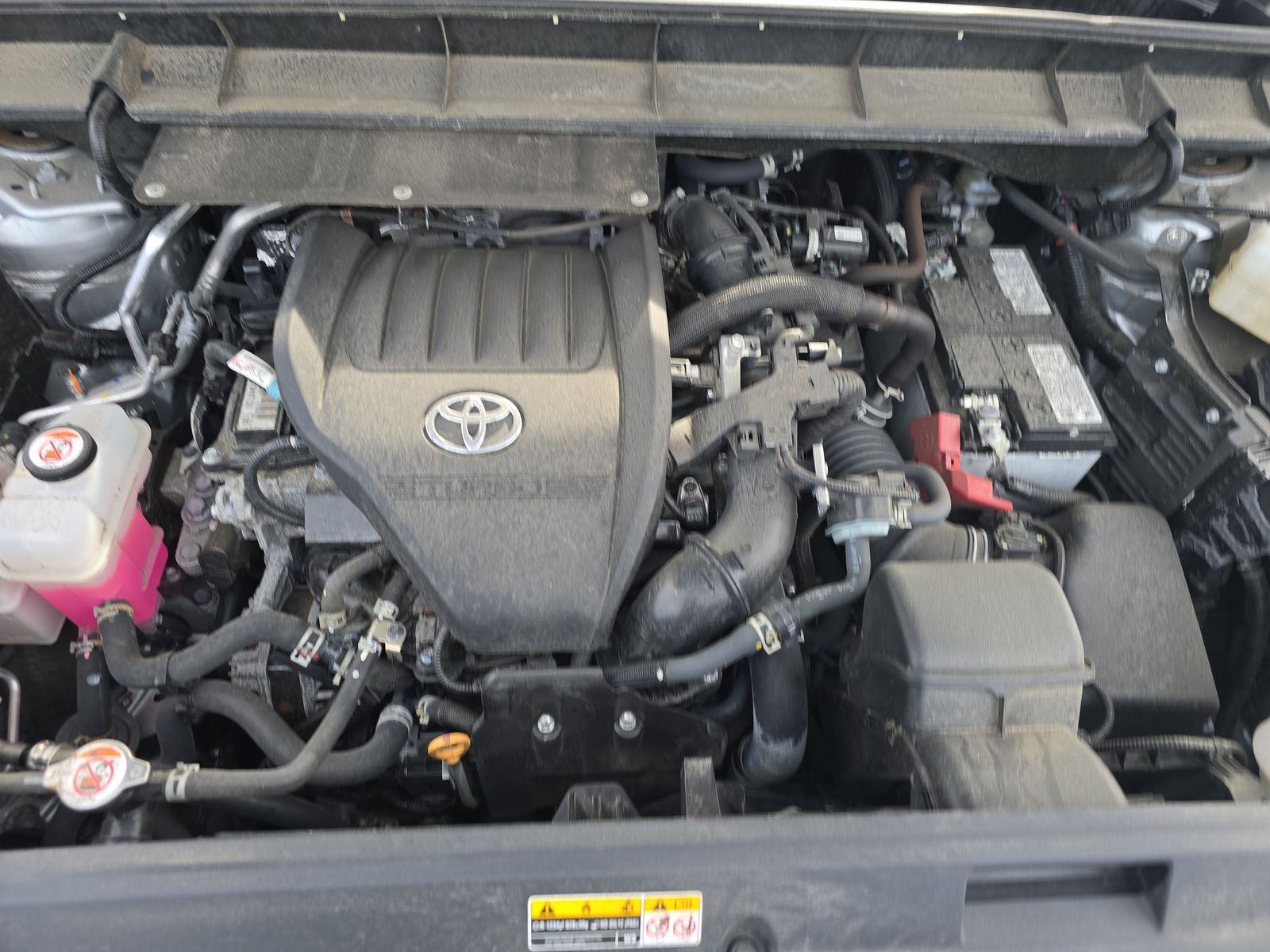 2024 Toyota Highlander LE AWD