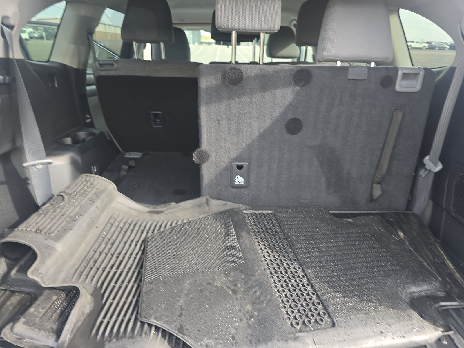 2023 Toyota Highlander LE FWD