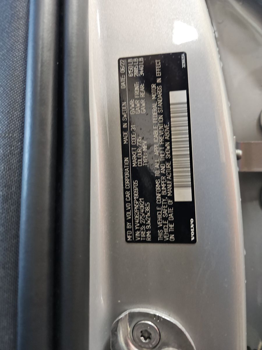 2023 Volvo XC90 B6 Plus AWD