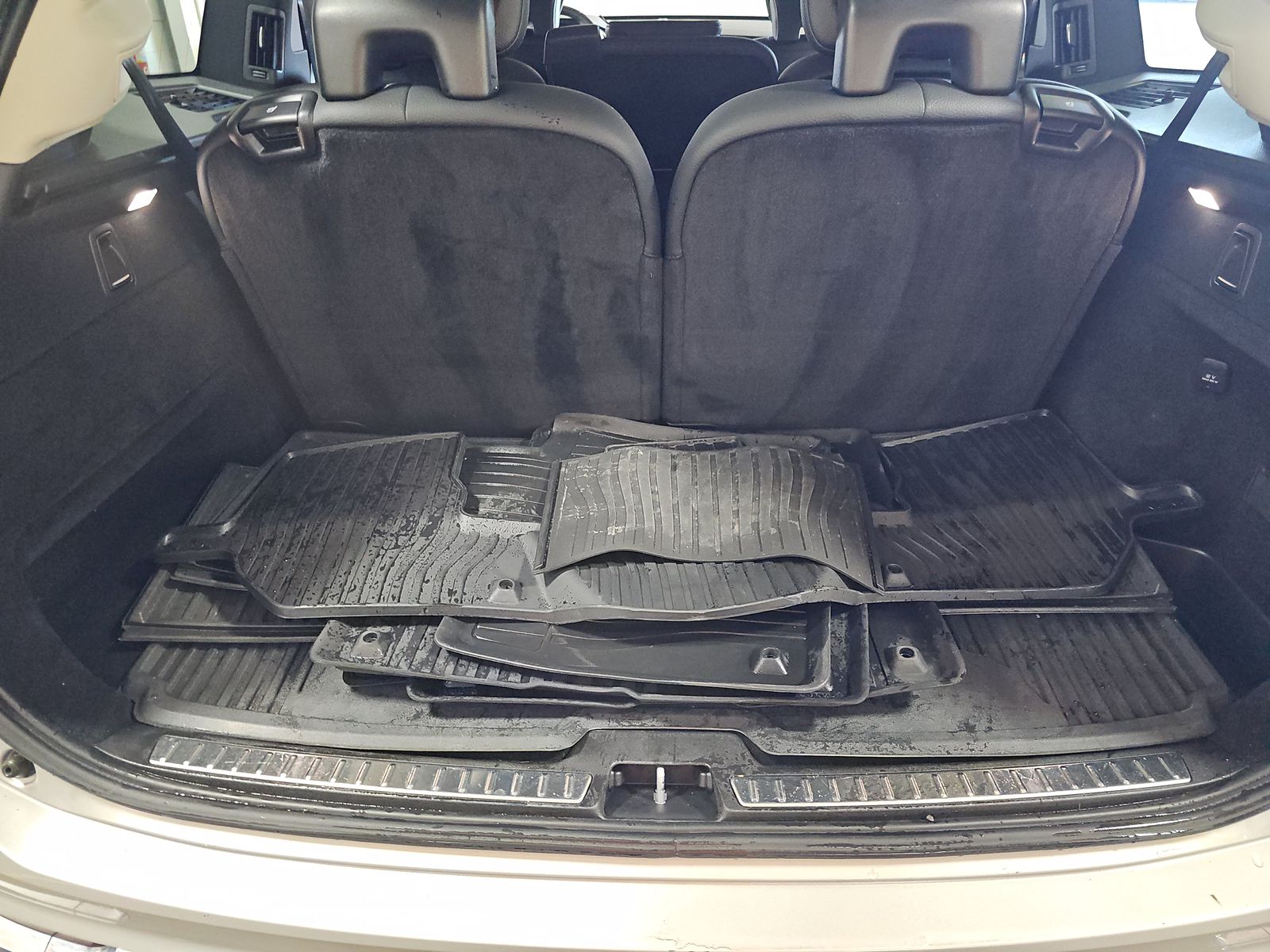 2023 Volvo XC90 B6 Plus AWD